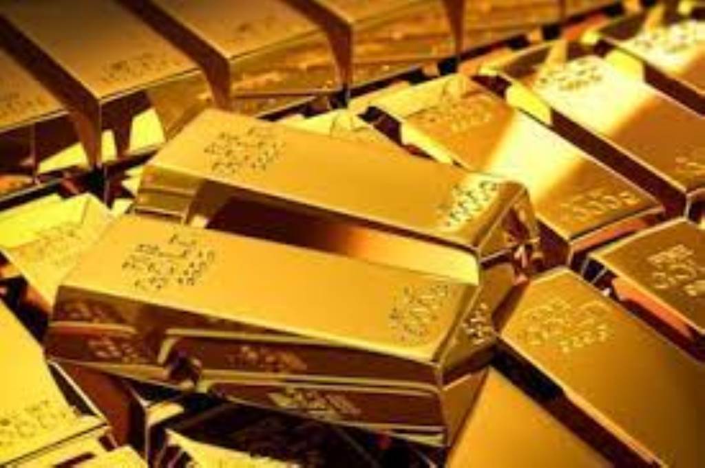Gold rises by Rs 600 to Rs 124700 per 10 grams Silver gains Rs 1800
